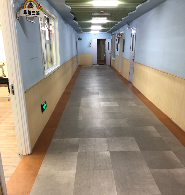 幼儿园走廊PVC地板